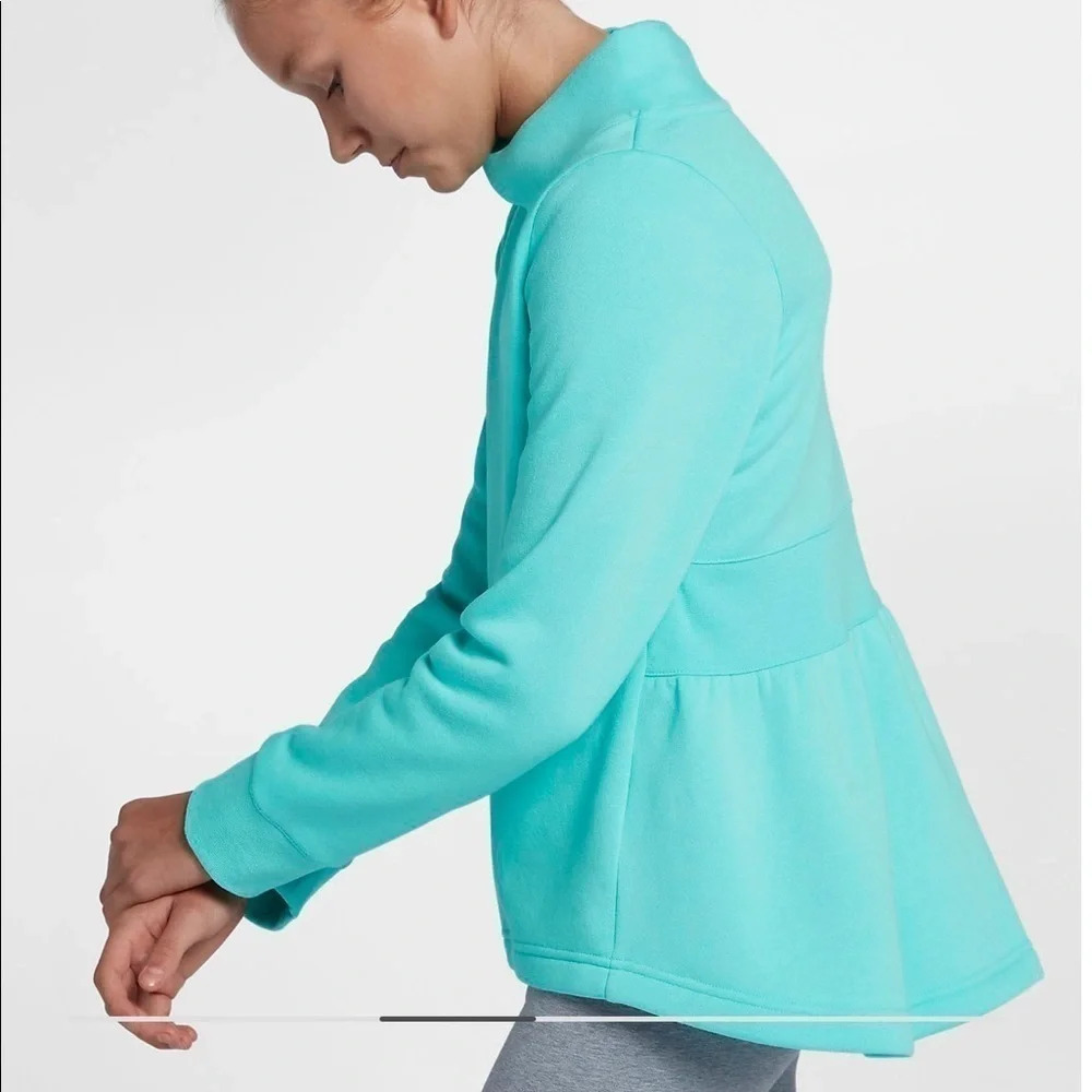Nike Girls Pleated Fleece Crew Pullover - Picture 3 of 5